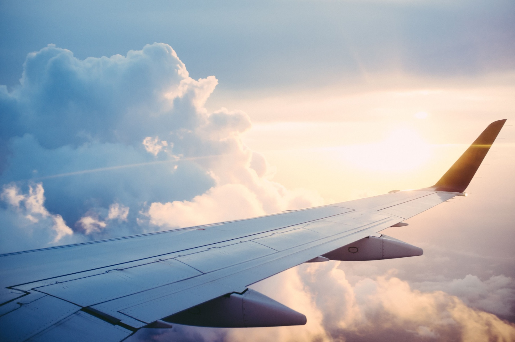 航空事業